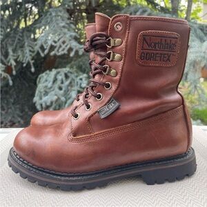 North Lake Goretex GTX Brown Leather Chunky Lug Sole Boots Women Size 8.5